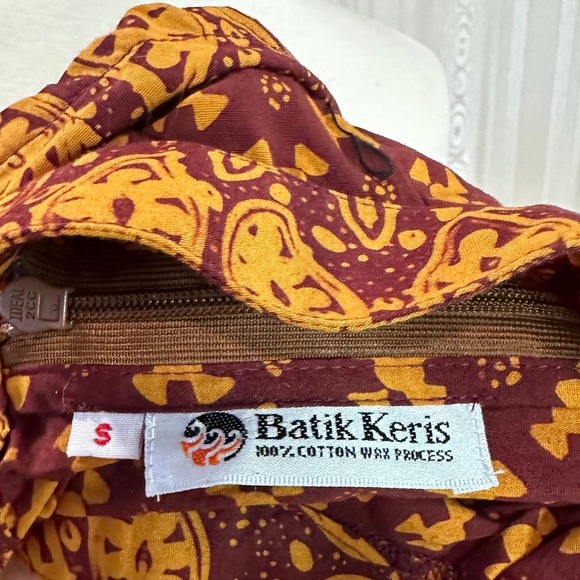 Solar Bohemian Print Asymmetrical Short Sleeve Top - Picture 8 of 9